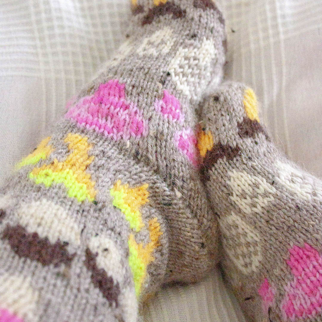 Sienikorissa sukat DK & Fingering