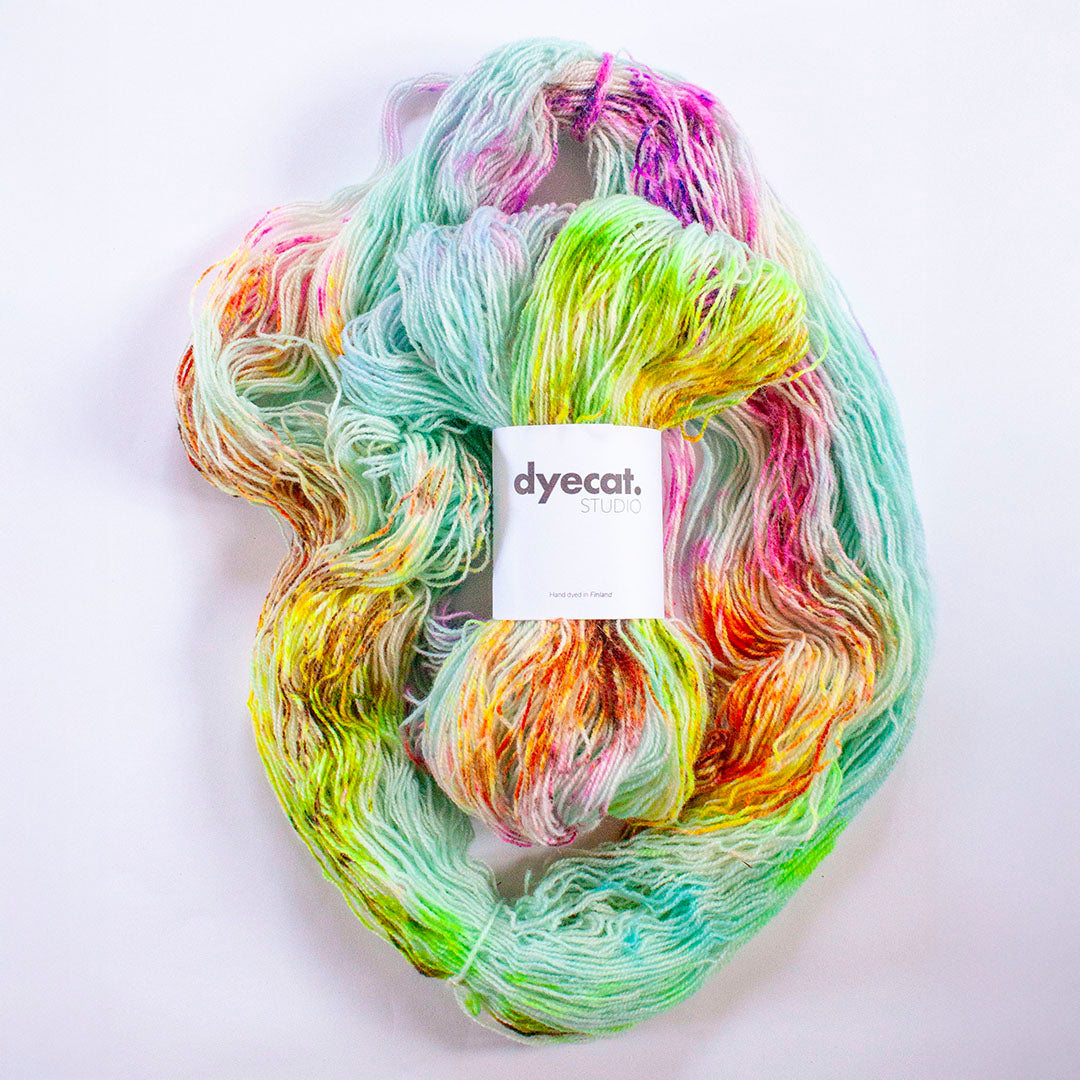Sukka Fingering, speckle