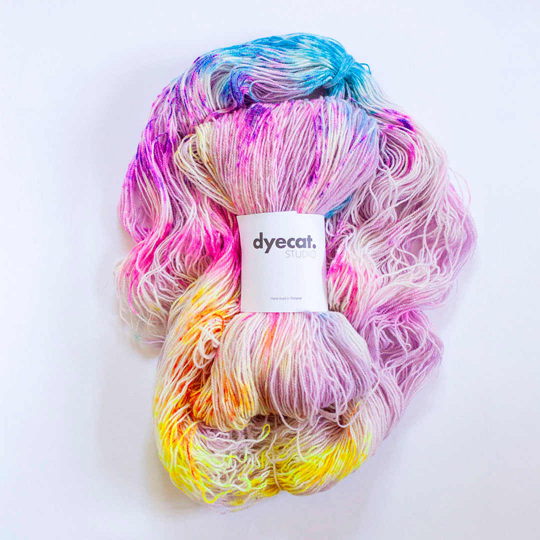 Sukka Fingering, speckle