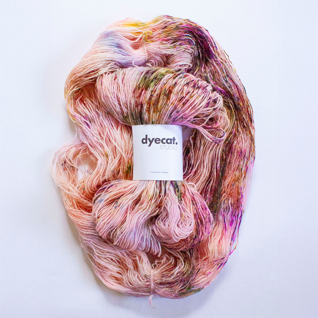 Sukka Fingering, speckle