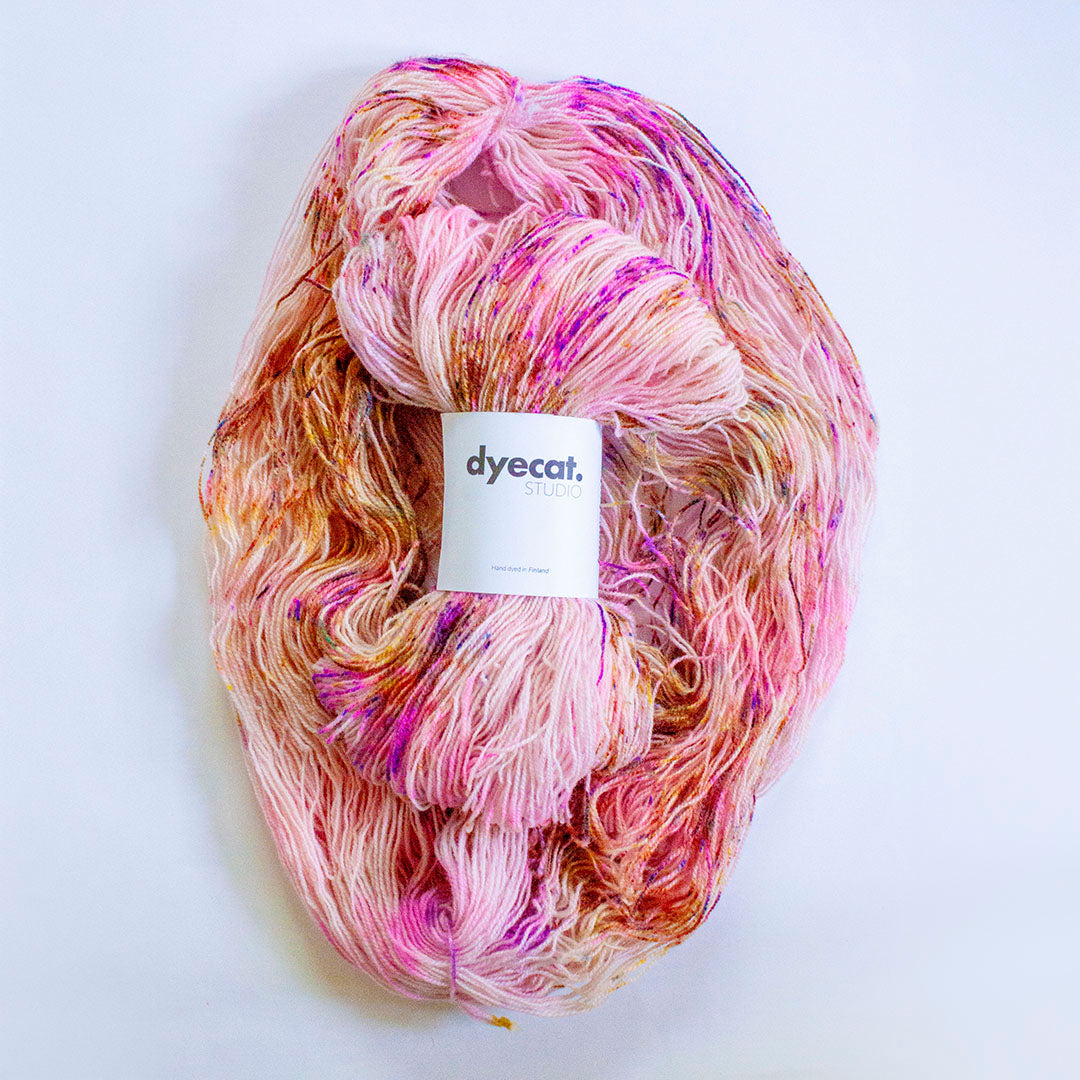 Sukka Fingering, speckle